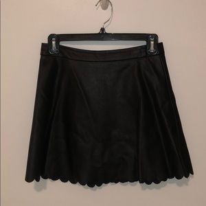 Club Monaco black leather skirt
